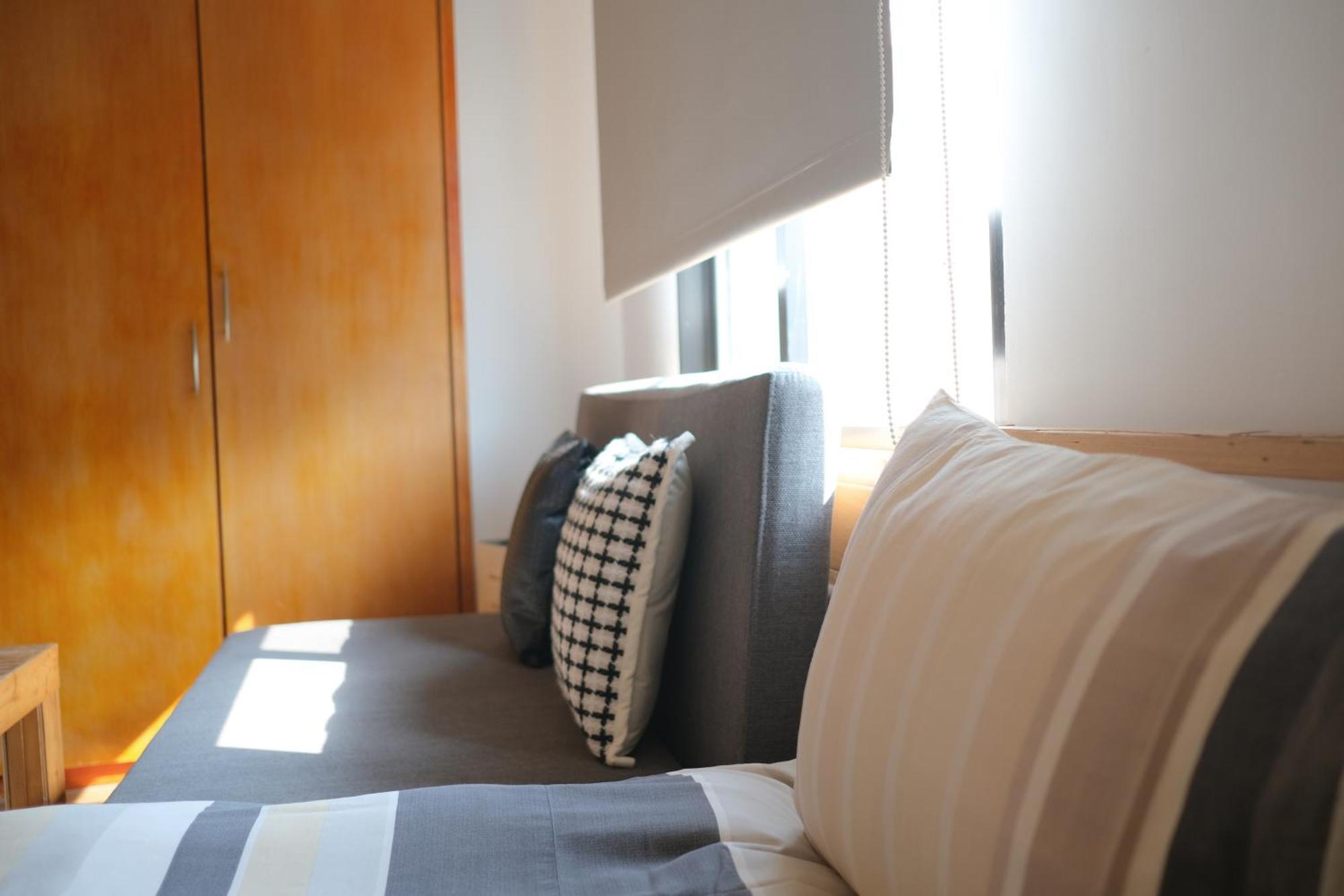 Re+Wood Guesthouse Tainan Bagian luar foto